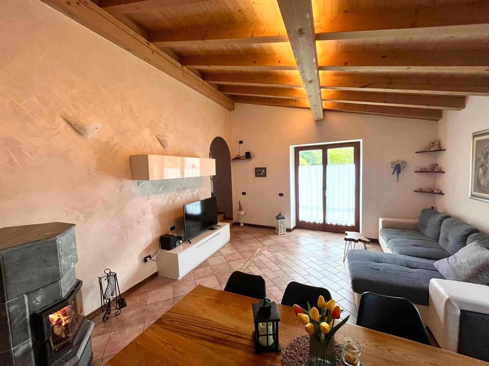Casa Al Castagneto Villa Ceniga Exterior photo